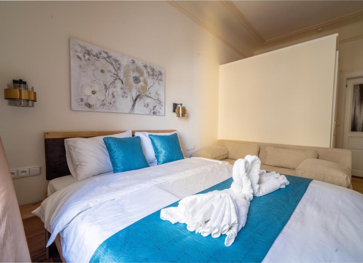 Exclusive Apartment With A View Of Prague Castle And Vltava River Praga Exterior foto