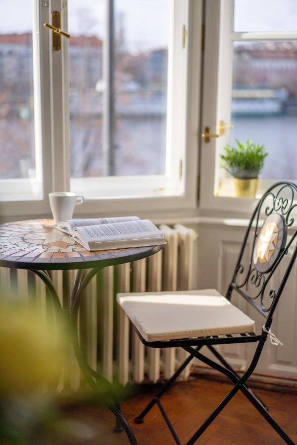 Exclusive Apartment With A View Of Prague Castle And Vltava River Praga Exterior foto